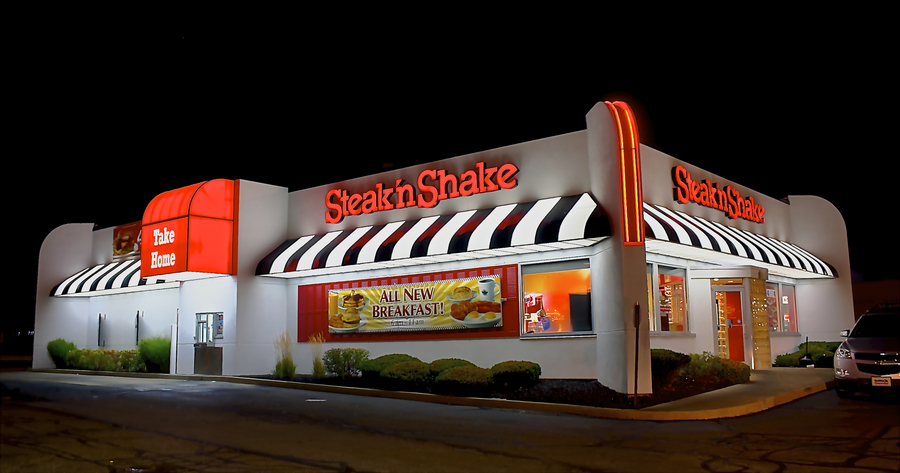 steak-n-shake-at-night